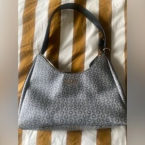 Guess purse/tote, grey